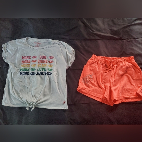 girl bright orange shorts with Juicy Couture tee - Picture 1 of 3